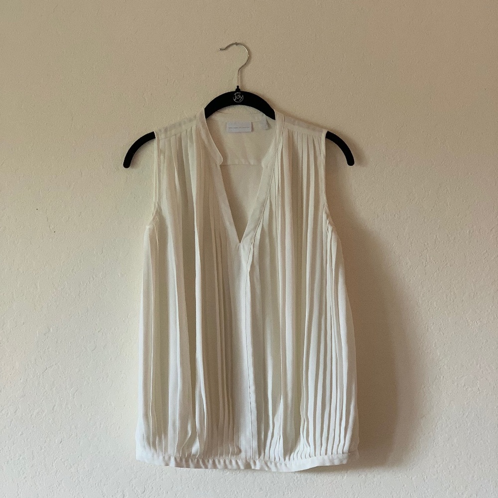 New York and Company Sleeveless Blouse